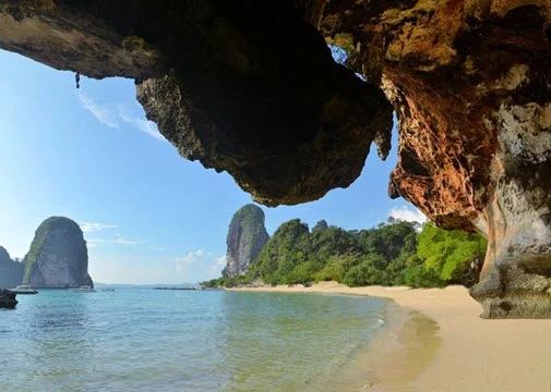 รถเช่าพร้อมคนขับ กรุงเทพ รถเช่าพร้อมคนขับ กรุงเทพ